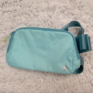 Everywhere Belt Bag Ice Blue